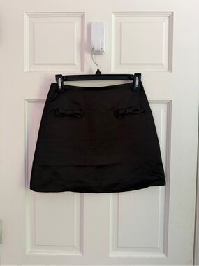 H&M Black Mini Skirt with Bow Accents